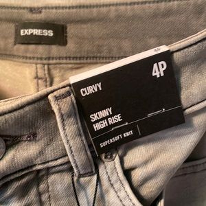 Petite Express, grey jeans.